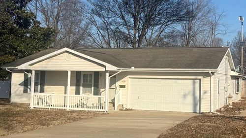 410 Red Howerton St, Carterville, IL, 62918-1948 | Card Image
