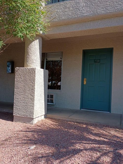 100 Pulsipher Ln, Mesquite, NV, 89027-5708 | Card Image
