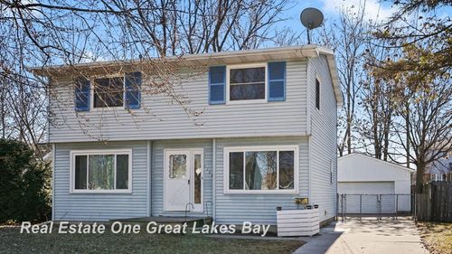 1108 Marchand St, Bay City, MI, 48706-4015 | Card Image