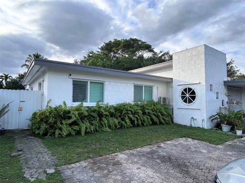 510 Sw 39th Ave, Coral Gables, FL, 33134-2025 | Card Image