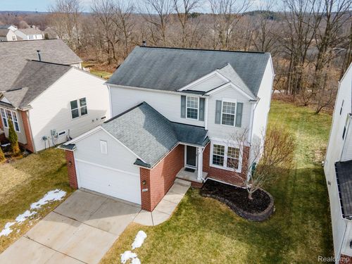 432 Otter Run Rd, Holly, MI, 48442-1568 | Card Image