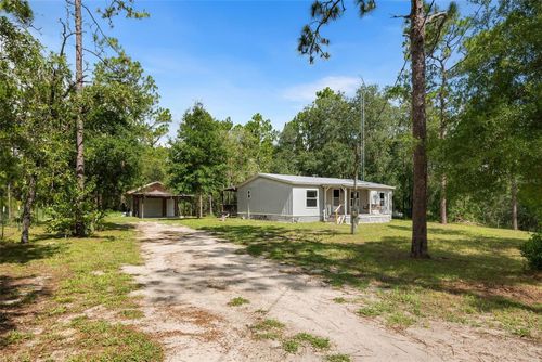 2250 Se 150th Ave, Morriston, FL, 32668-2834 | Card Image
