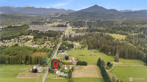 16610 100th St Ne, Granite Falls, WA, 98252-8607 | Card Image