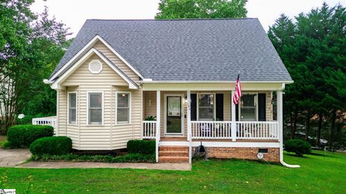 102 Cone Dr, Liberty, SC, 29657-9557 | Card Image