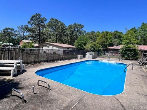3180 Palmetta Ave, Crestview, FL, 32539-5704 | Card Image