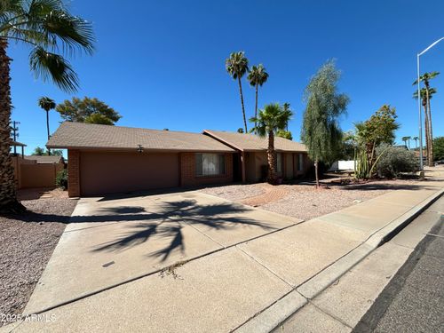1521 W Nopal Ave, Mesa, AZ, 85202-7547 | Card Image