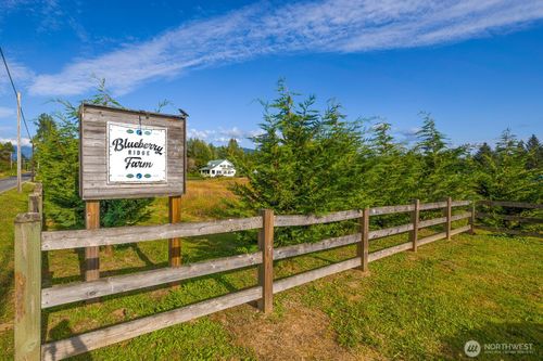 28004 Old Owen Rd, Monroe, WA, 98272-9075 | Card Image