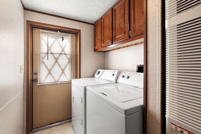 23 Walnut St, Home with 3 bedrooms, 2 bathrooms and 2 parking in Minooka IL | Image 11