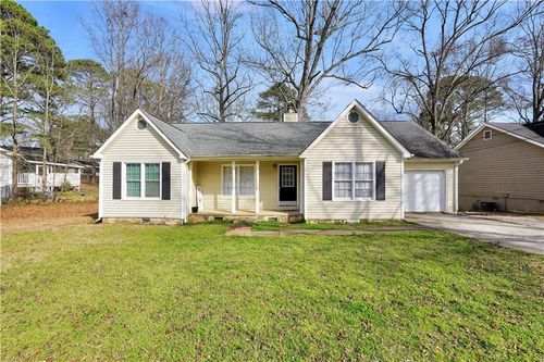 120 Caldwell Dr, Hampton, GA, 30228-2157 | Card Image