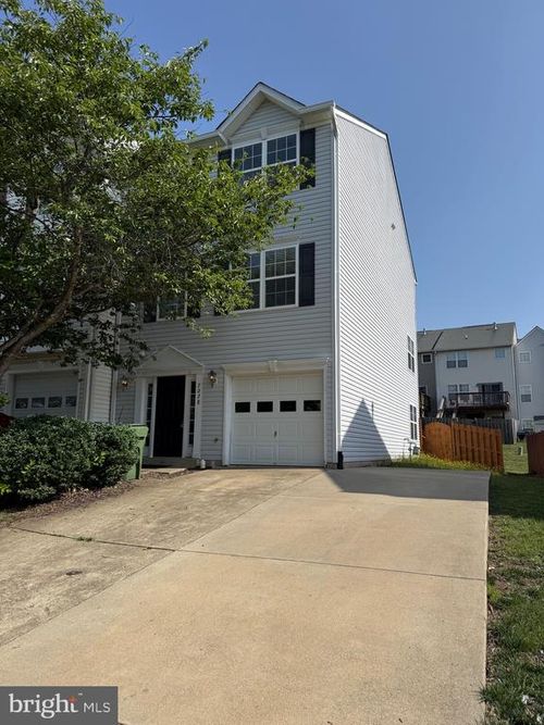 7028 Wytheville Cir, FREDERICKSBURG, VA, 22407-3726 | Card Image