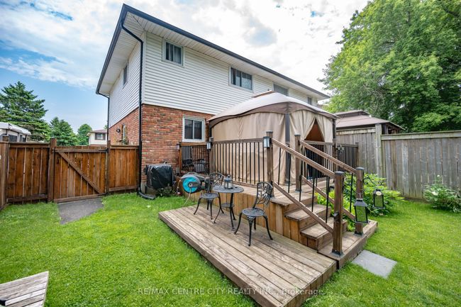 150 Culver Cres, House attached with 3 bedrooms, 1 bathrooms and 3 parking in London ON | Image 26