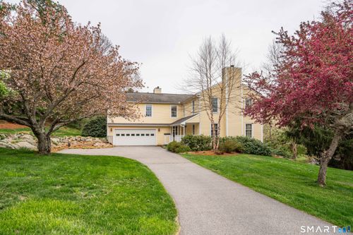 124 Coldspring Xing, South Glastonbury, CT, 06073-2801 | Card Image
