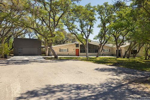 15108 Nw Military Hwy, Shavano Park, TX, 78231-1527 | Card Image