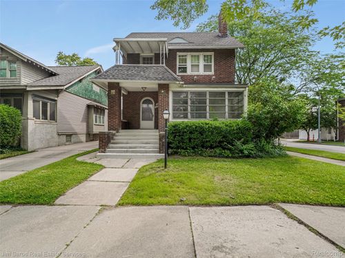 1102 Beaconsfield Avenue, Grosse Pointe Park, MI, 48230 | Card Image