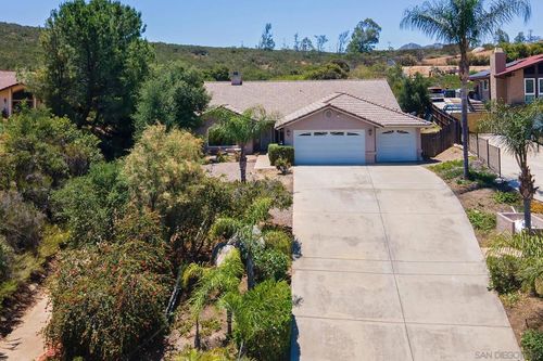 25151 Hereford Dr, Ramona, CA, 92065-4905 | Card Image
