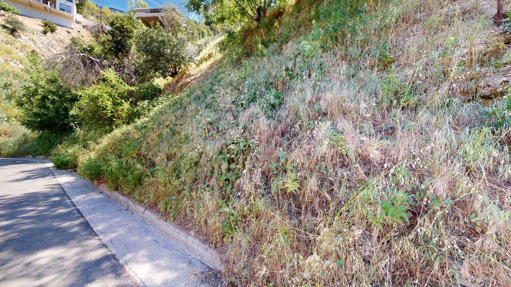 Land in Sherman Oaks 5