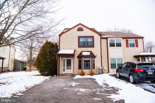 641 Whittier Dr, WARMINSTER, PA, 18974-2059 | Card Image