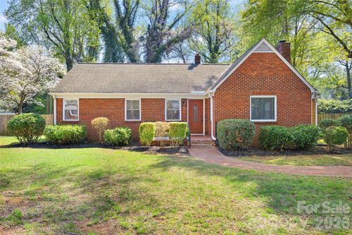 3928 Langhorne Ave, Charlotte, NC, 28205-5618 | Card Image