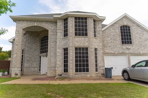 2420 Harpers Ferry Ct, Mesquite, TX, 75181-4616 | Card Image