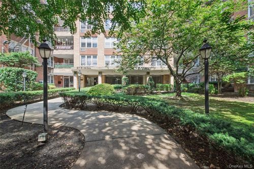 f1-94-11 59th Ave, Elmhurst, NY, 11373 | Card Image