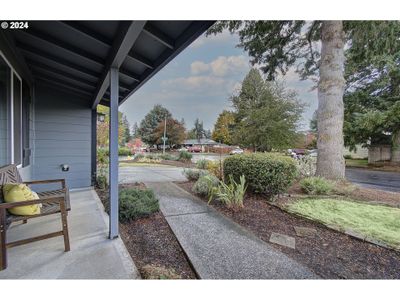 1705 Ne 125 Th Ave, House other with 3 bedrooms, 2 bathrooms and 2 parking in Vancouver WA | Image 2