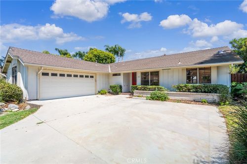 156 Appletree Ave, Camarillo, CA, 93012-5182 | Card Image