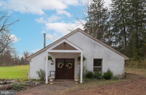 157 Pine Run Rd, DOYLESTOWN, PA, 18901-2107 | Card Image