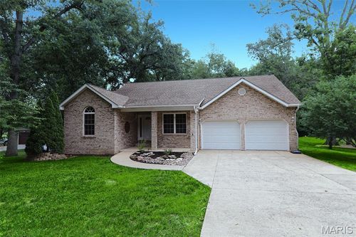 6450 Timber Lane Dr, Mascoutah, IL, 62258-3952 | Card Image
