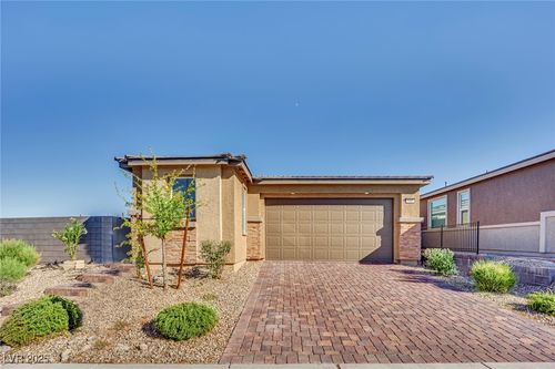 9465 White Fir Grove Ct, Las Vegas, NV, 89143-1261 | Card Image