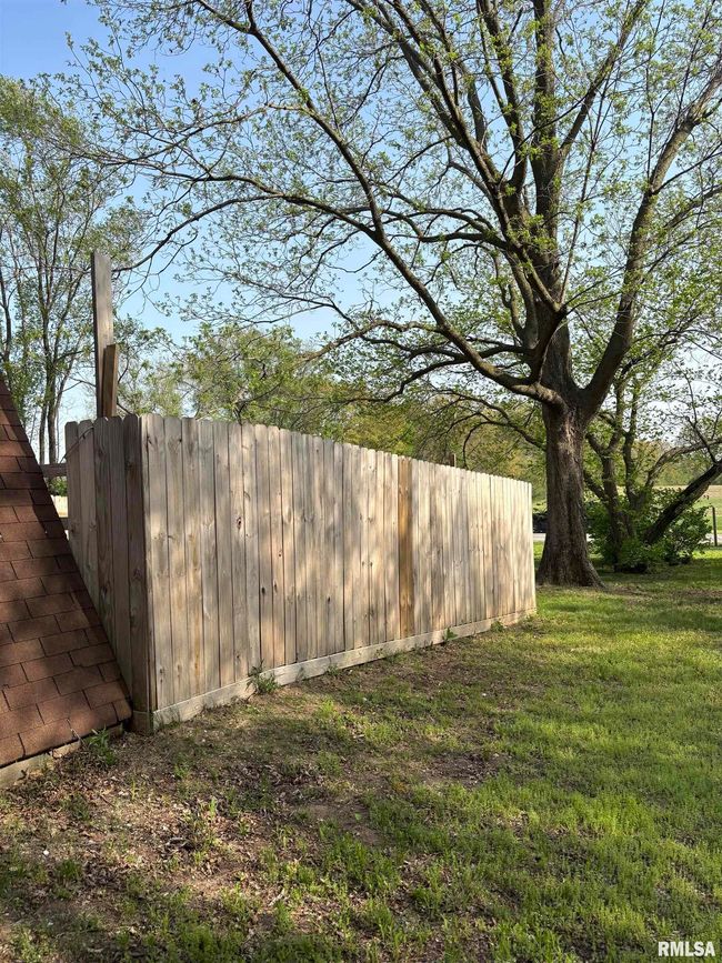 286 Kochs Ln, House other with 2 bedrooms, 2 bathrooms and null parking in Meredosia IL | Image 9