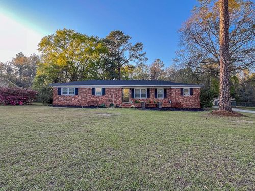 218 Pinehurst Dr, DUBLIN, GA, 31021-5638 | Card Image