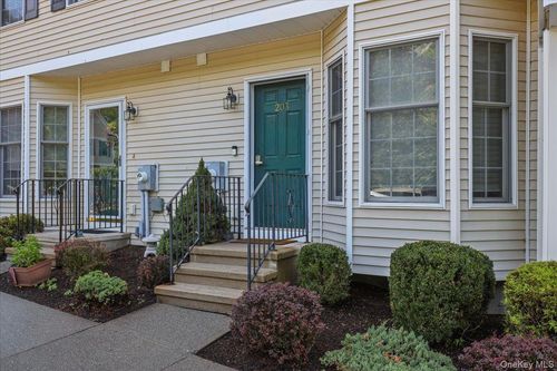 203 Alexandra Ct, Carmel, NY, 10512-4619 | Card Image