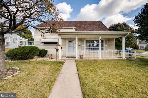 801 Apache Lane, TEMPLE, PA, 19560 | Card Image