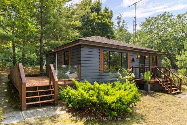 82 Beach Rd, House other with 3 bedrooms, 1 bathrooms and 6 parking in Tiny ON | Image 41