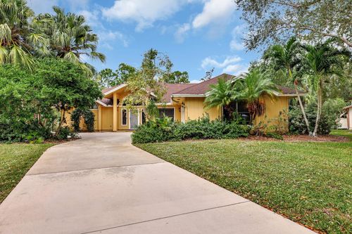 1643 Sw Gregor Way, Stuart, FL, 34997-7074 | Card Image