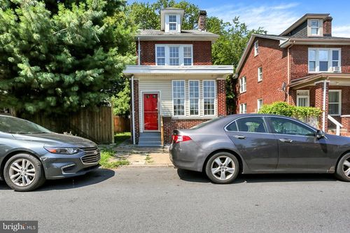 2708 Lexington St, HARRISBURG, PA, 17110-2627 | Card Image