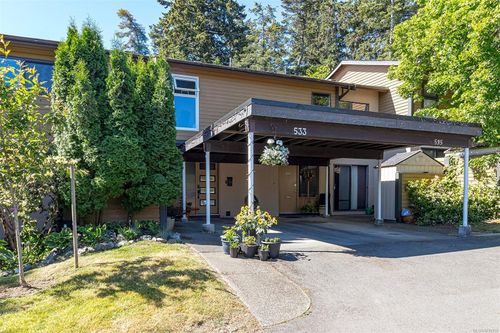 533 Crossandra Cres, Victoria, BC, V8Z6G4 | Card Image