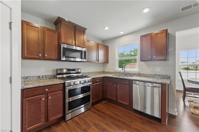 321 Windemere Rd, House other with 3 bedrooms, 3 bathrooms and null parking in Newport News VA | Image 10