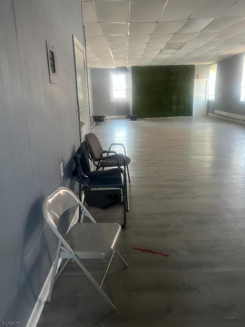 Commercial Sale in Paterson City 2