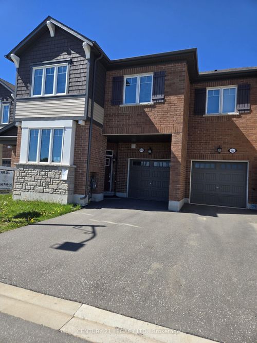932 Cherry Crt, Milton, ON, L9E1P8 | Card Image