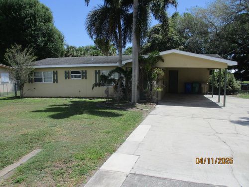 1107 Se 8th Ave, OKEECHOBEE, FL, 34974-5307 | Card Image