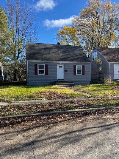 1614 Johnson Street, House other with 2 bedrooms, 1 bathrooms and null parking in South Bend IN | Image 2