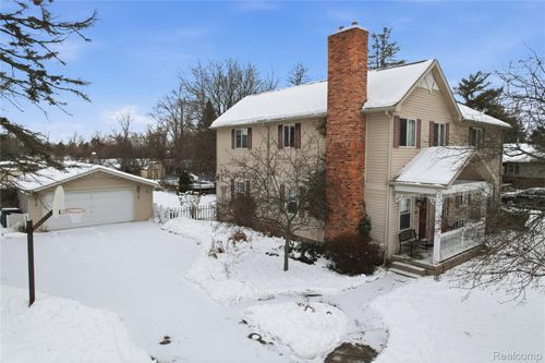 863 Sylvanwood Dr, Troy, MI, 48085-3173 | Card Image