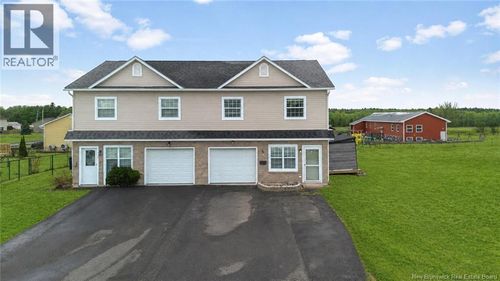5 Costall St, Oromocto, NB, E2V0C6 | Card Image