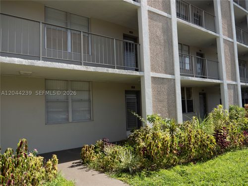 135-2998 Nw 48th Ter, Lauderdale Lakes, FL, 33313-1603 | Card Image