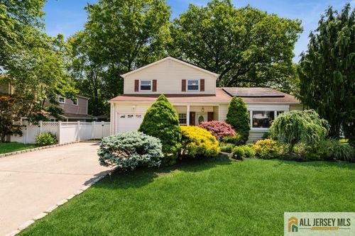 34 Arvin Rd, Old Bridge, NJ, 08857-1327 | Card Image