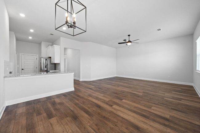 17008 Wind Chime Dr, House other with 3 bedrooms, 2 bathrooms and 4 parking in Manor TX | Image 8