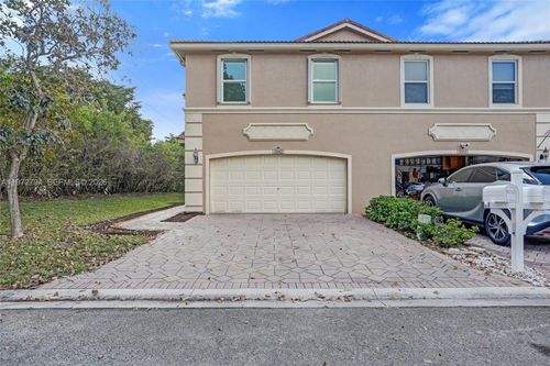 3542 Santa Fe Pl, Coconut Creek, FL, 33073-2251 | Card Image