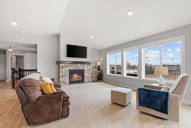 4250 136 Th Ave Ne, House other with 3 bedrooms, 2 bathrooms and null parking in Ham Lake MN | Image 9