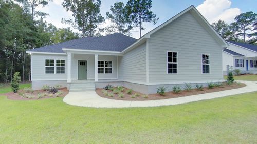 2036 Lexington Ave, Bainbridge, GA, 39817-7108 | Card Image